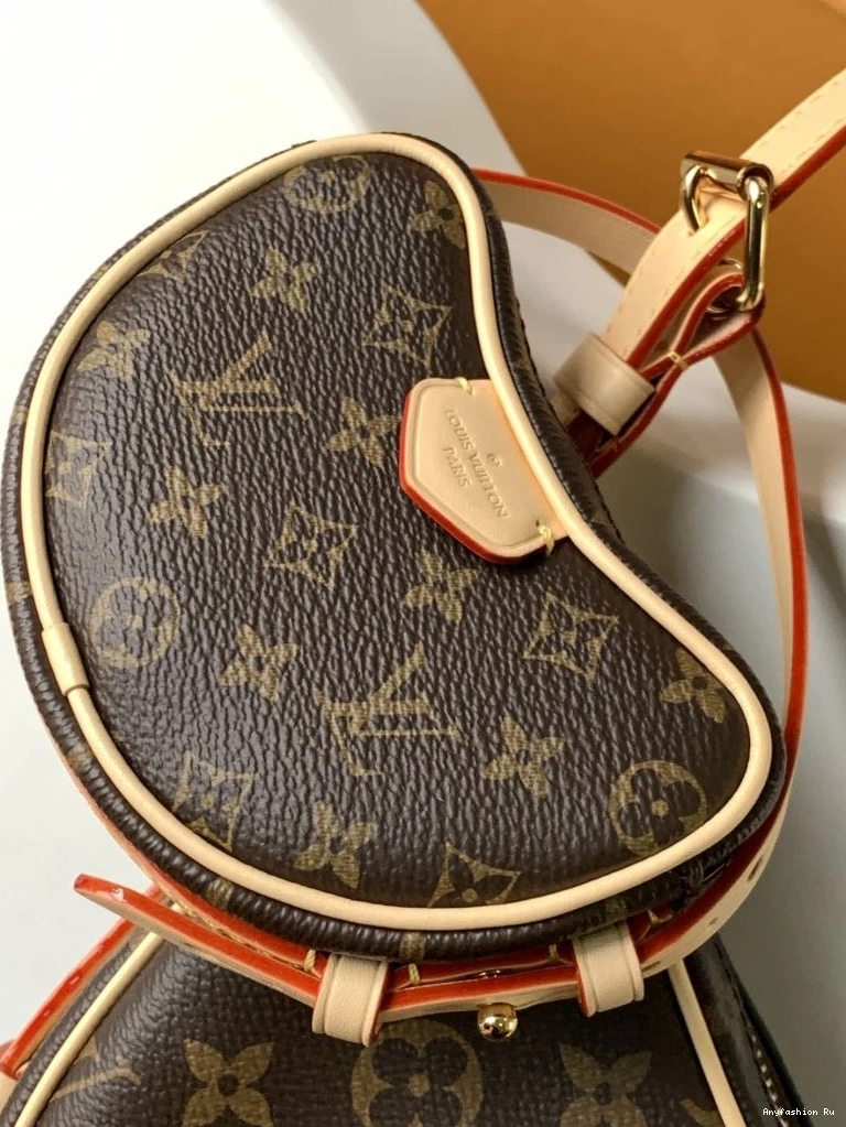 93671 Bags Hobo Louis Vuitton Premium 0818
